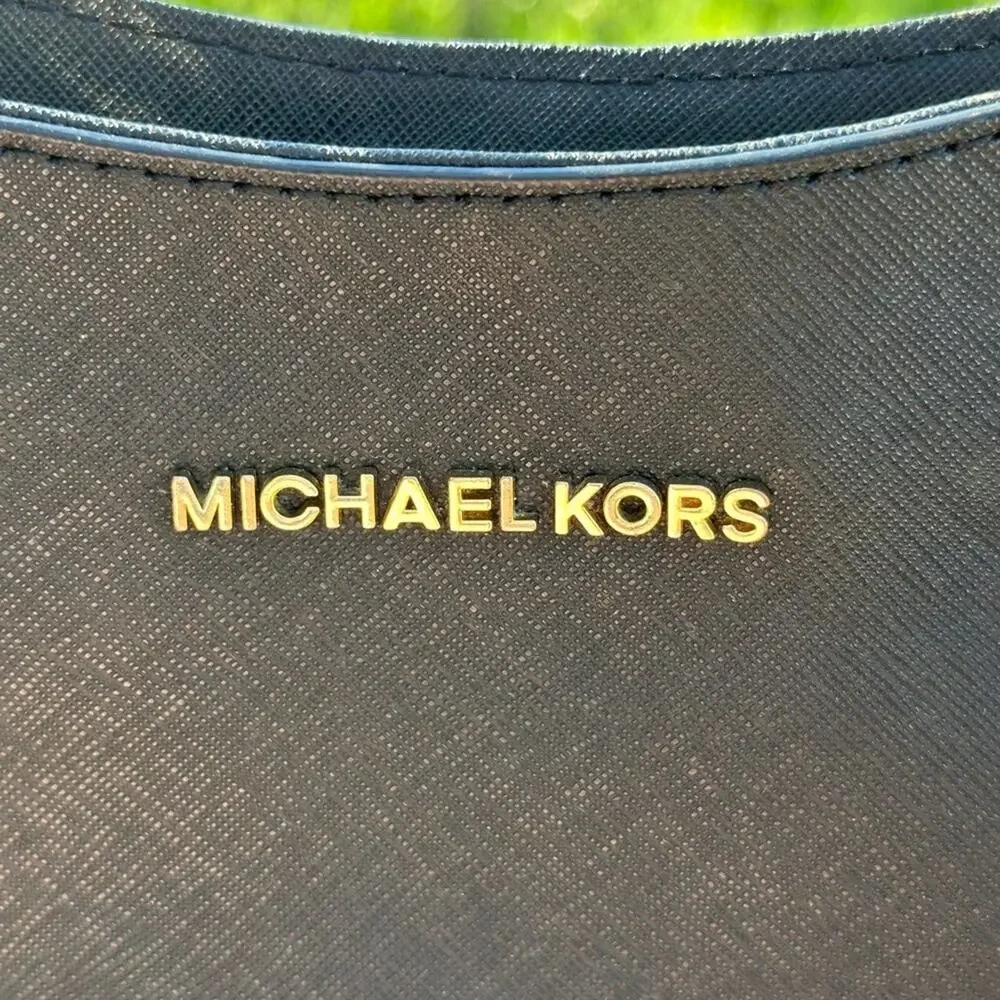 Michael Kors Jet Set Black Shoulder Bag EUC